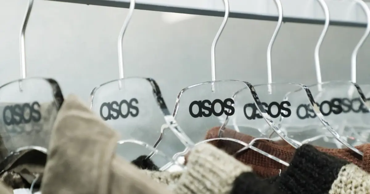 Moda devi 17’nci kattan düşerek öldü