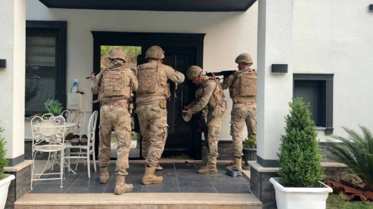 mugla-merkezli-5-ilde-suc-orgutune-operasyon-gozaltilar-var-MFZLr9ys
